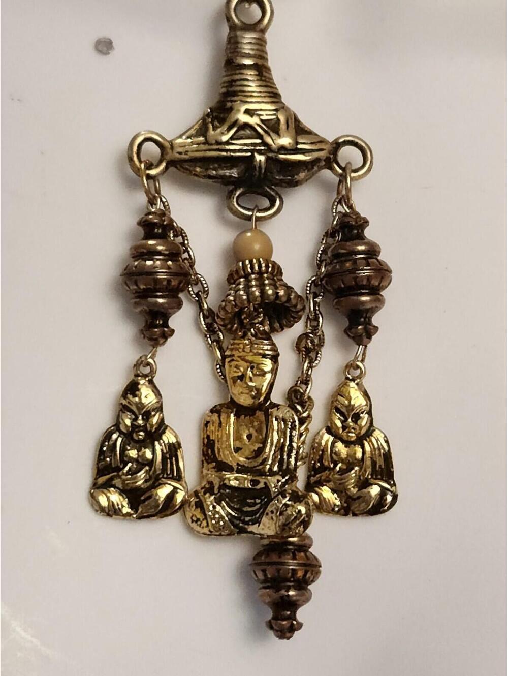 One Of A Kind Vintage Asian Inspired Crown Trifari 3 Buddha Brasstone Pendant .
